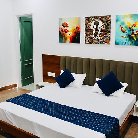 The Loya Hotel Muktsar Luaran gambar
