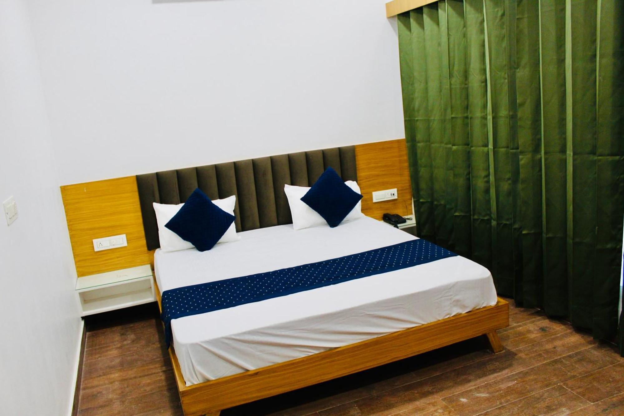 The Loya Hotel Muktsar Luaran gambar