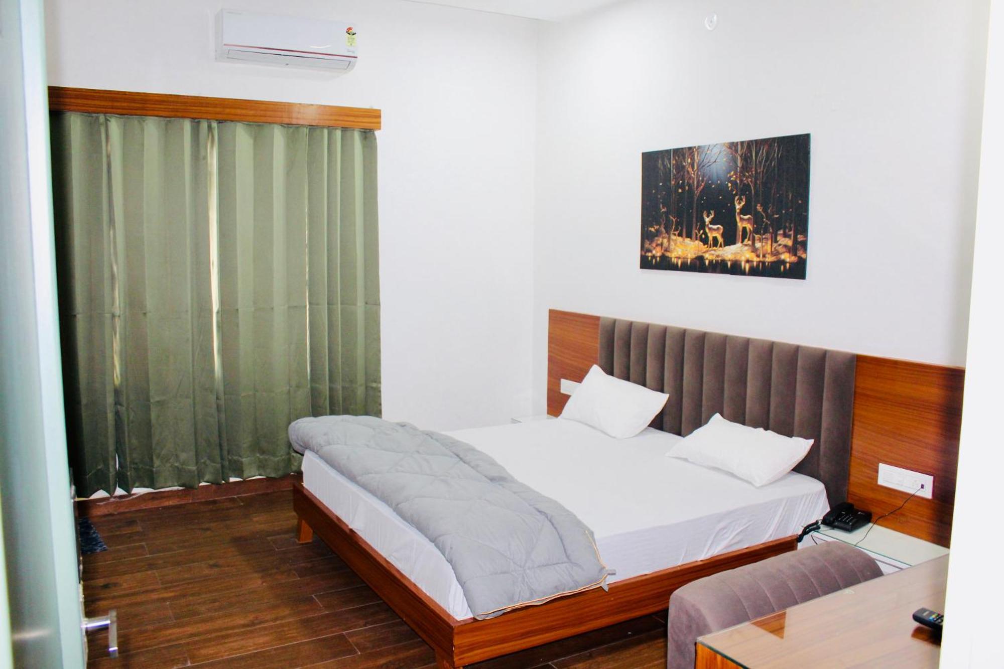 The Loya Hotel Muktsar Luaran gambar